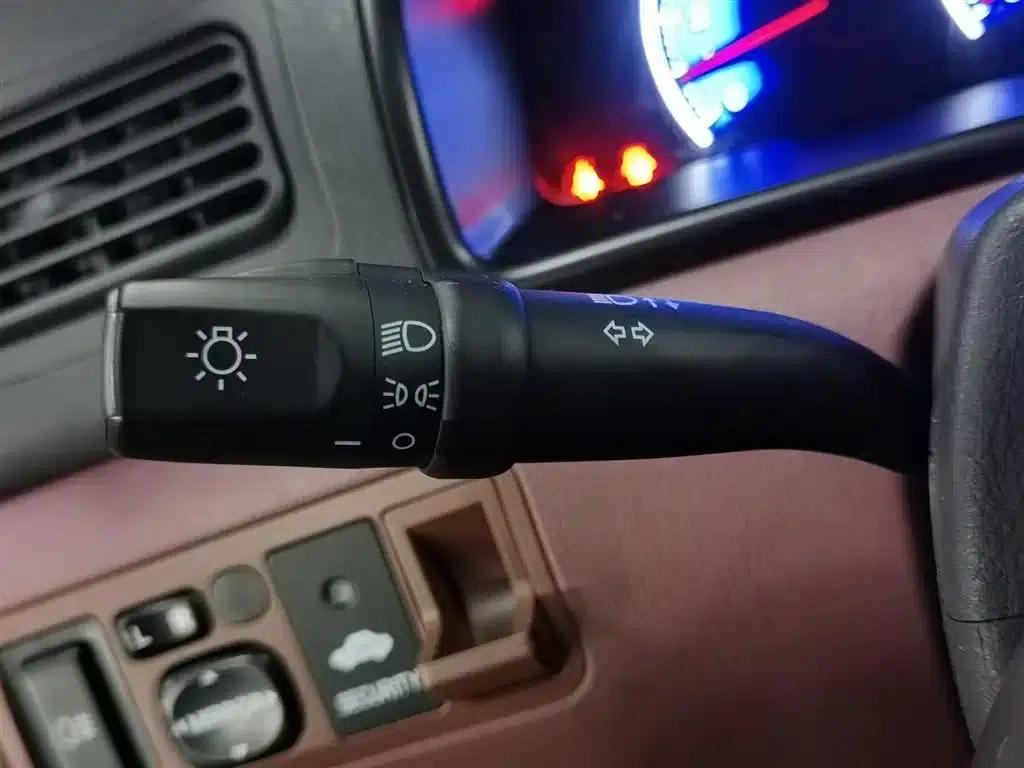 BYD F3 2012 Energy-Saving Edition 1.5L Manual Comfort Model — миниатюра 21