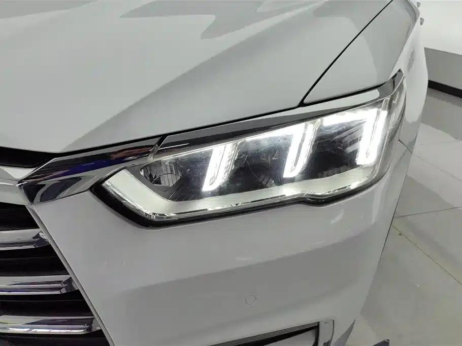 Song Pro 2019 1.5T Automatic Luxury Edition — миниатюра 5