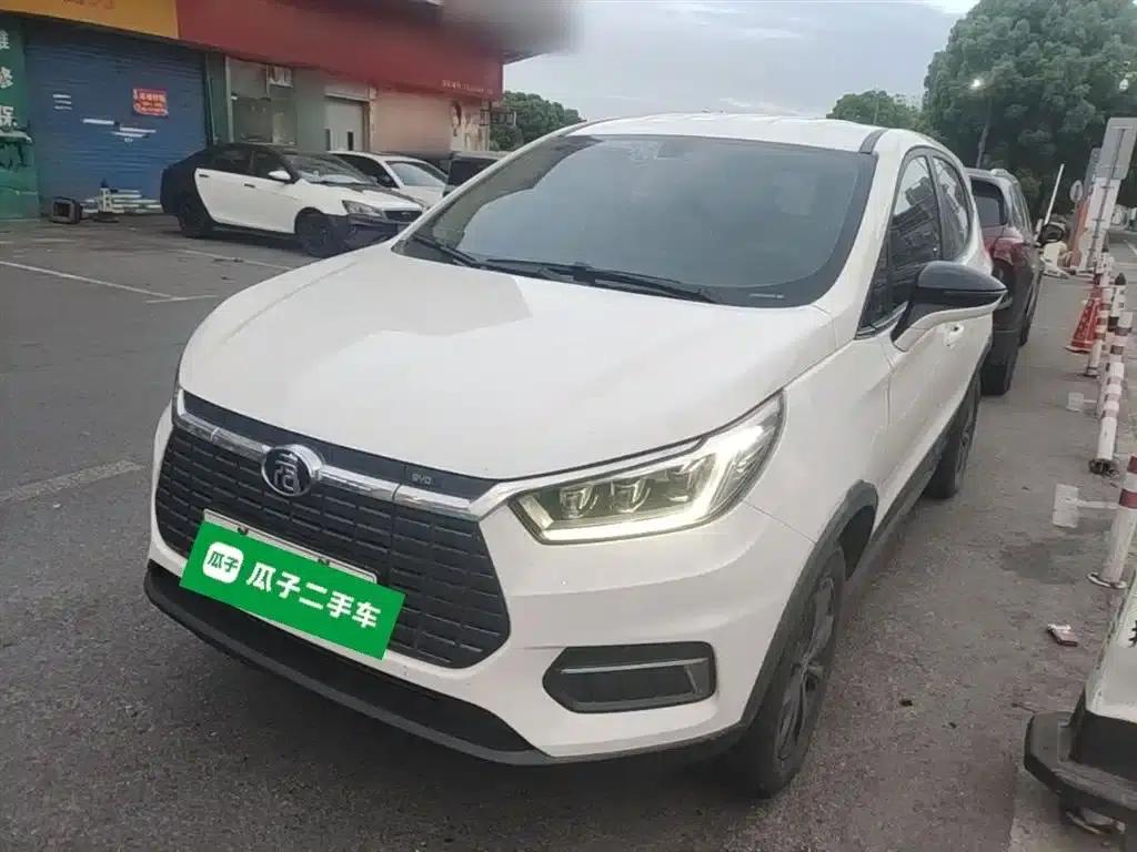Yuan New Energy 2019 EV535 Intelligent Leading Edition — миниатюра 2
