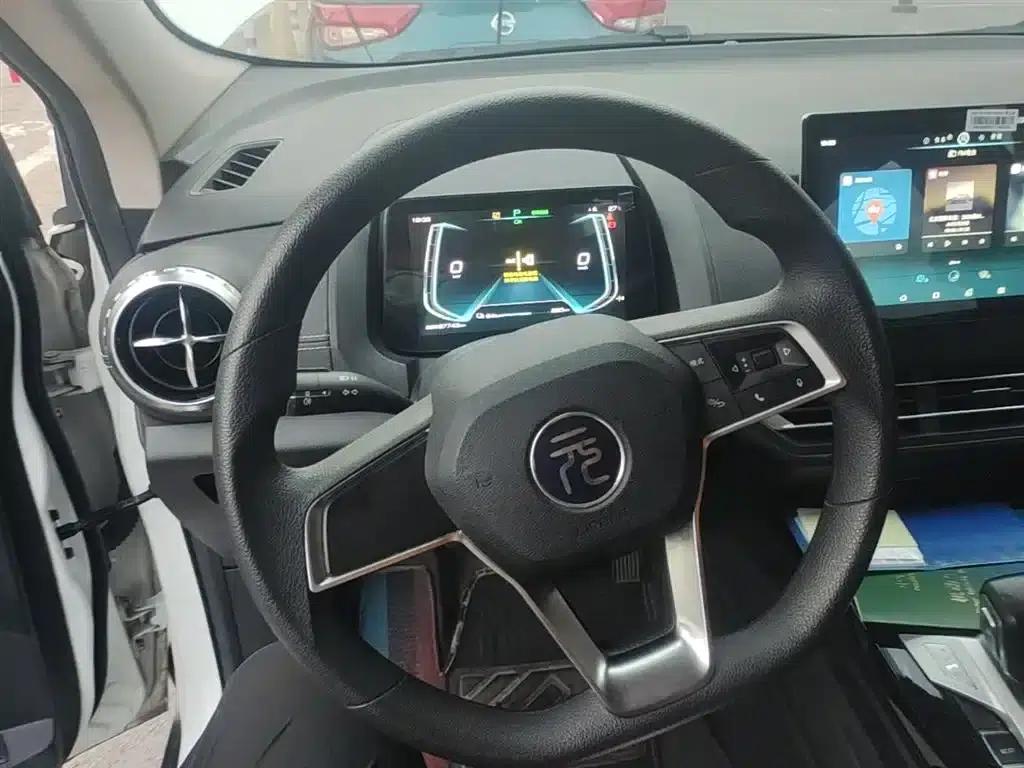 Yuan New Energy 2019 EV535 Intelligent Leading Edition — миниатюра 11