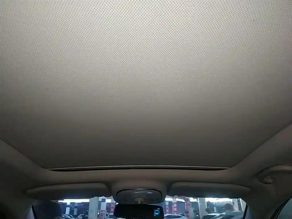 Yuan New Energy 2018 EV360 Smart Connected Cool Edition — миниатюра 18