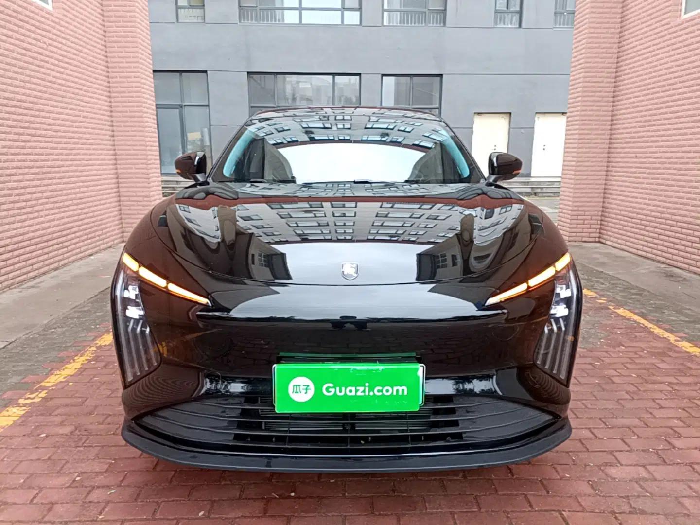 FORTHING Xinghai T5 2026 Model 530km Prestige Edition — миниатюра 2