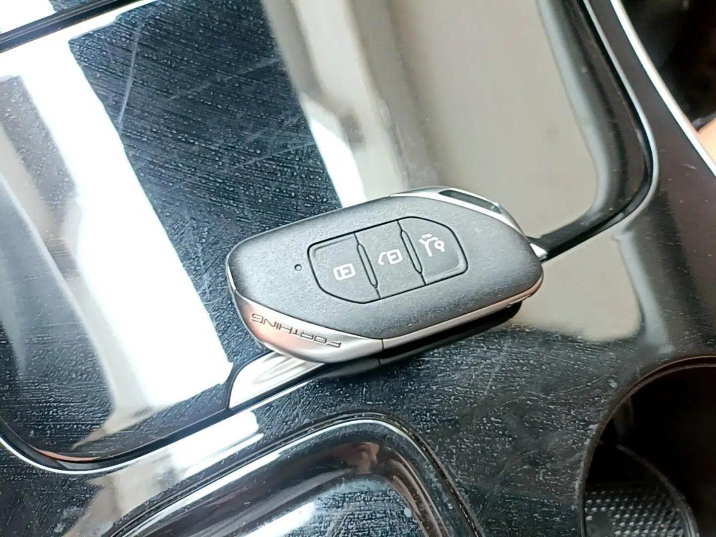 FORTHING Xinghai T5 2026 Model 530km Prestige Edition — миниатюра 12