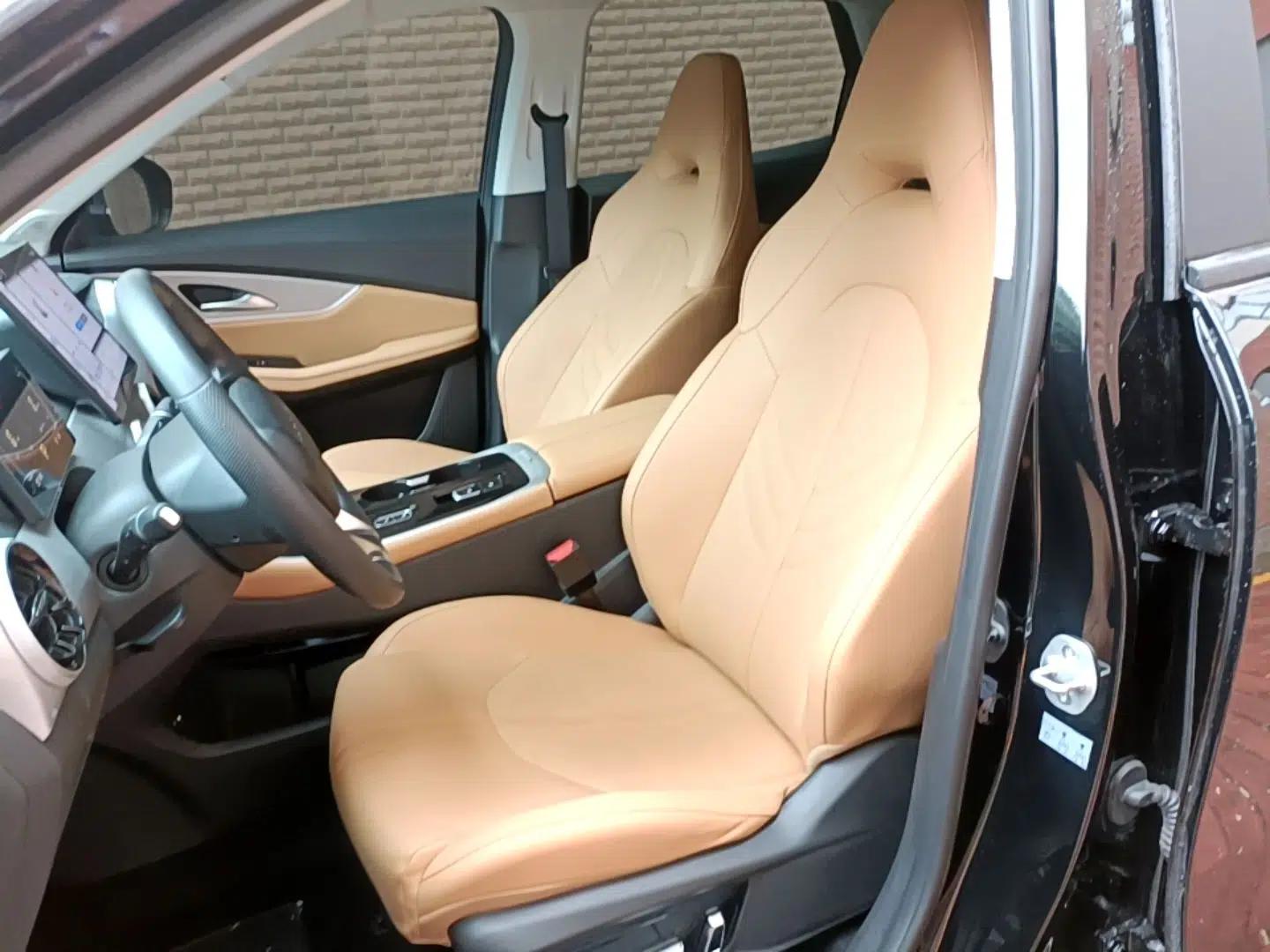 FORTHING Xinghai T5 2026 Model 530km Prestige Edition — миниатюра 18