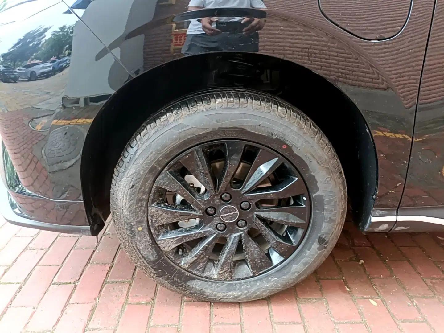 FORTHING Xinghai T5 2026 Model 530km Prestige Edition — миниатюра 8