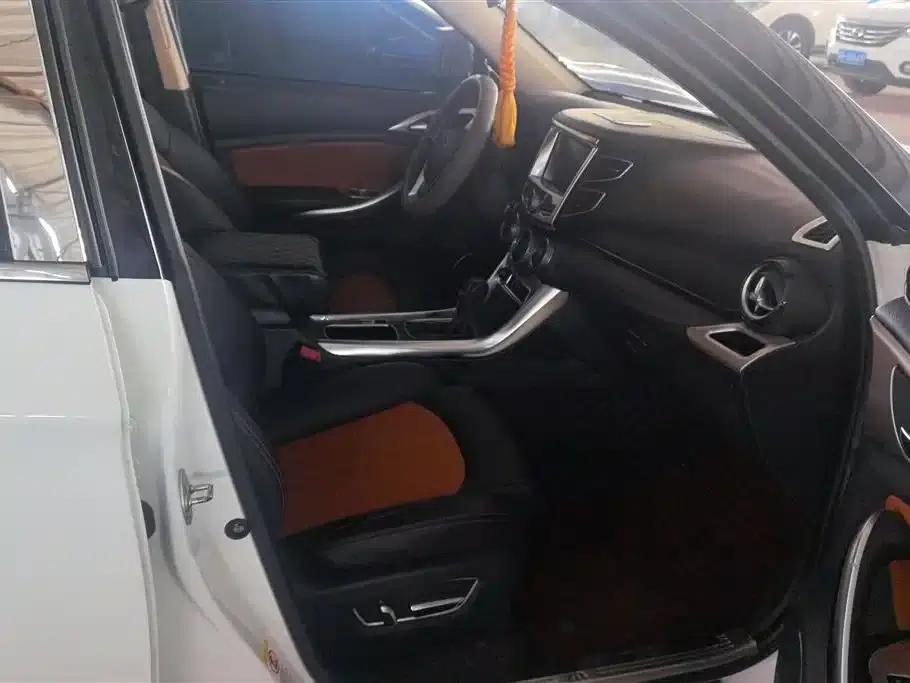 Song 2016 2.0TID Automatic Trendsetter — миниатюра 8