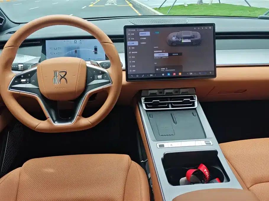Han L 2025 DM-i 200KM LiDAR Premium Edition — миниатюра 12