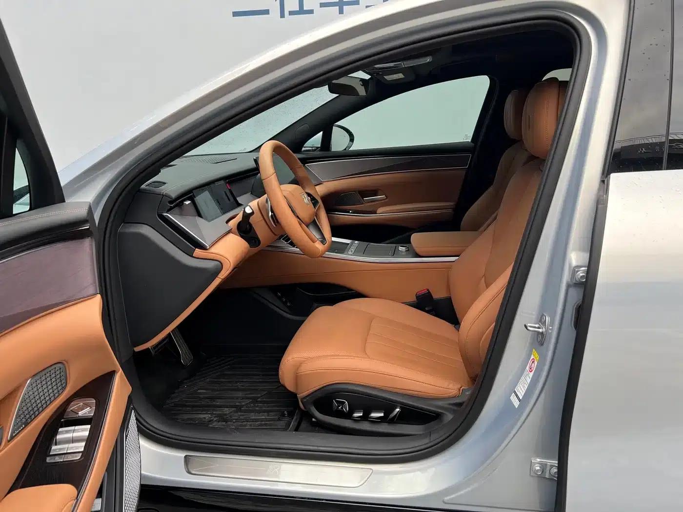 Han L 2025 EV All-Wheel Drive LiDAR Flagship Edition — миниатюра 6
