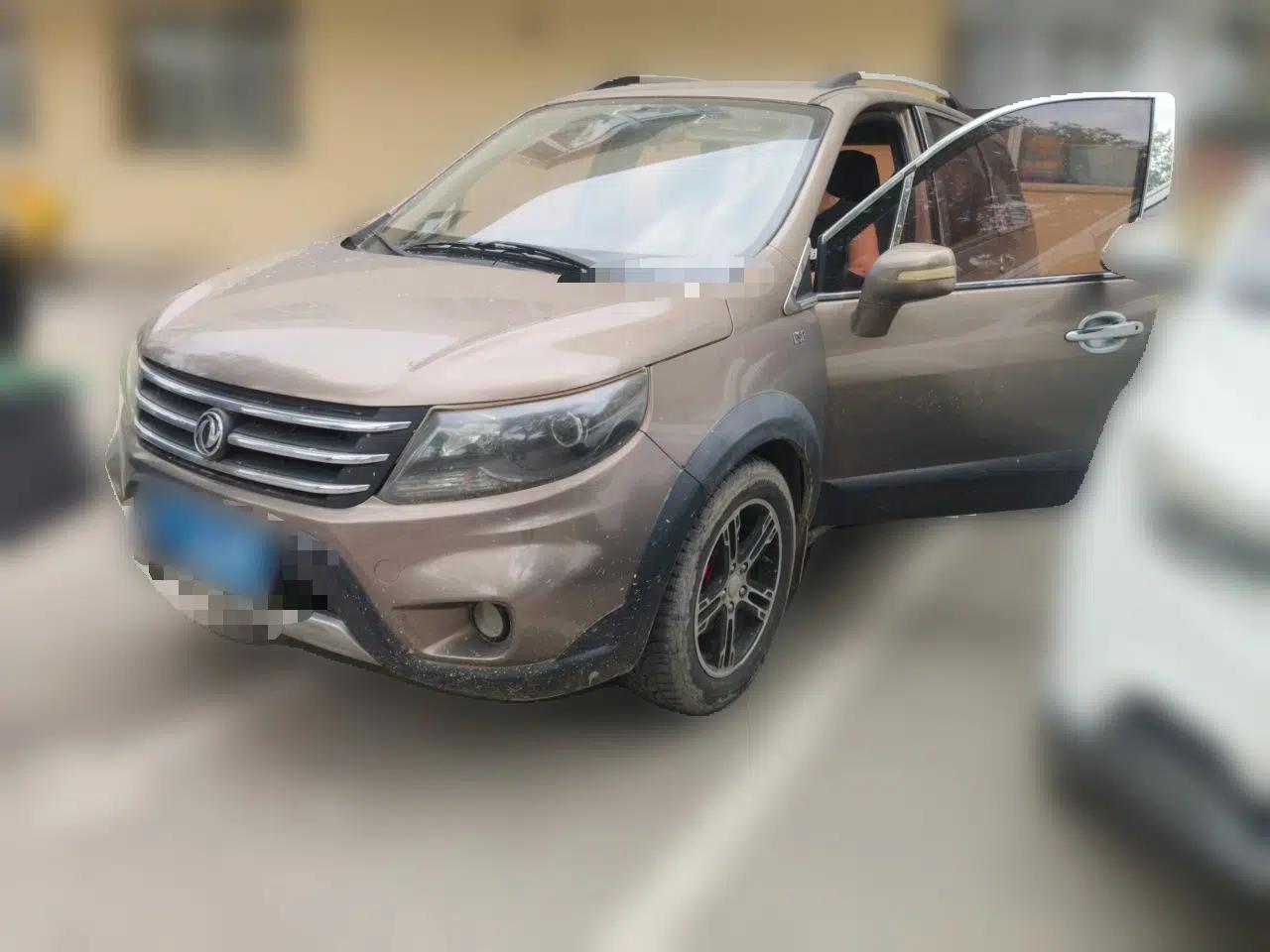 FORTHING Joyear SUV 2012 1.6L Deluxe Model — миниатюра 1