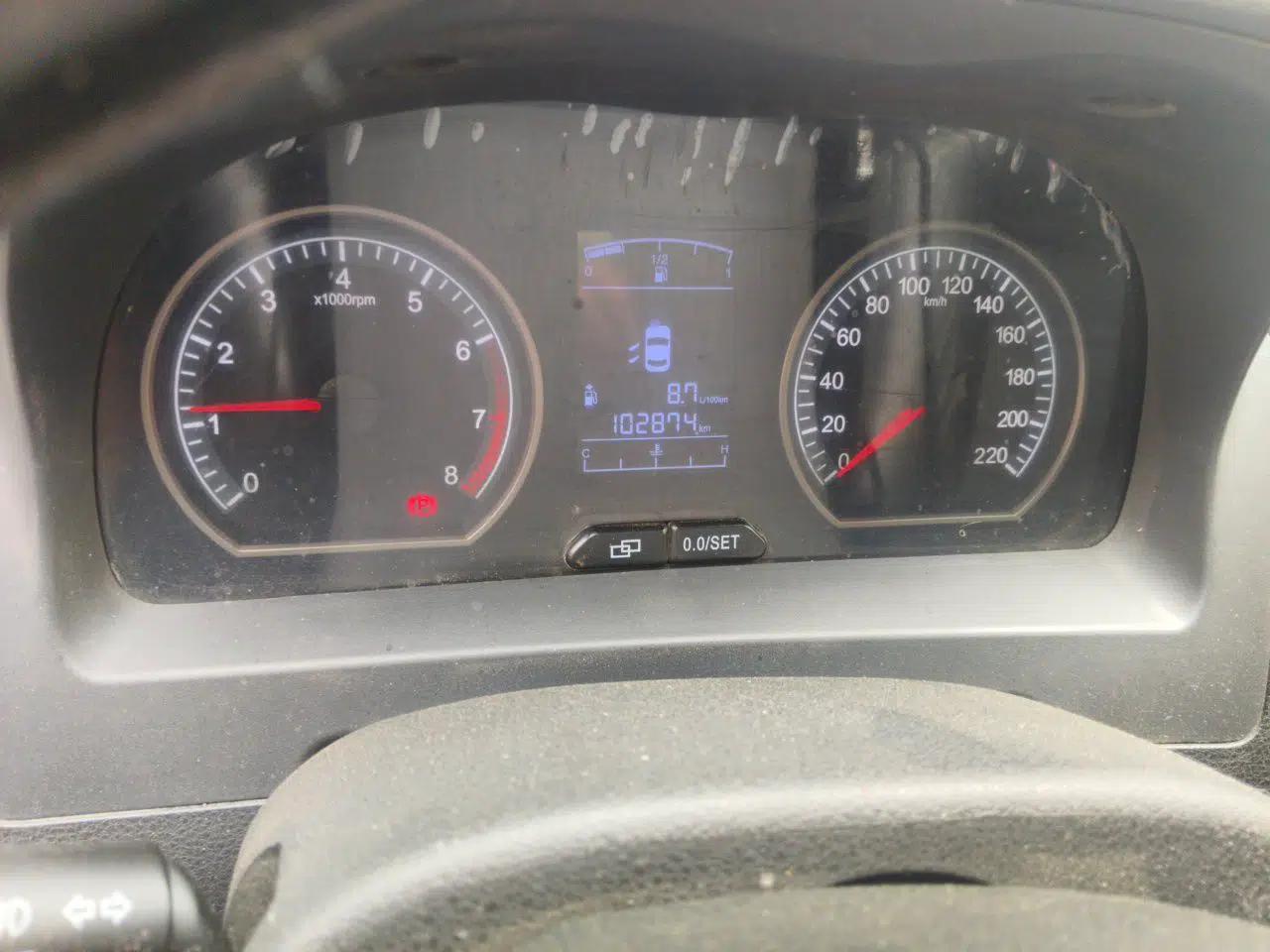 FORTHING Joyear SUV 2012 1.6L Deluxe Model — миниатюра 13