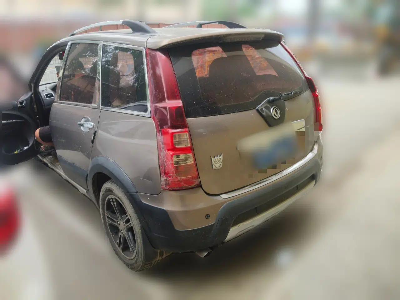 FORTHING Joyear SUV 2012 1.6L Deluxe Model — миниатюра 4