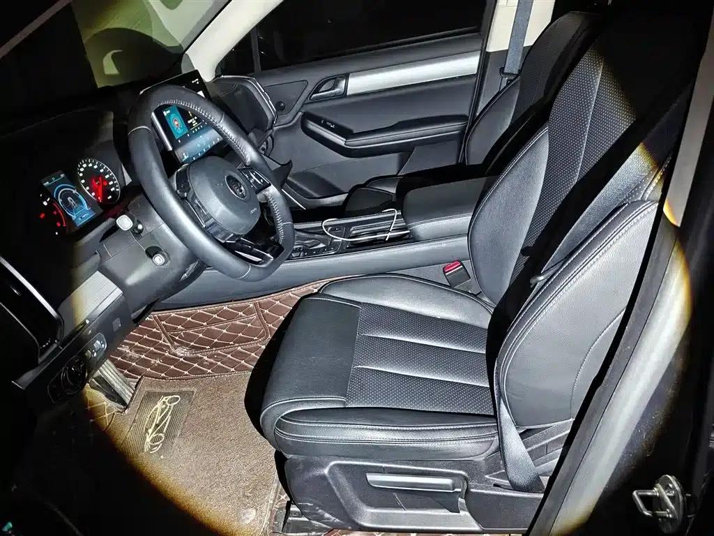 Tang 2018 2.0T Automatic Intelligent Connected Premium 7-seater National V Emission Standard — миниатюра 11