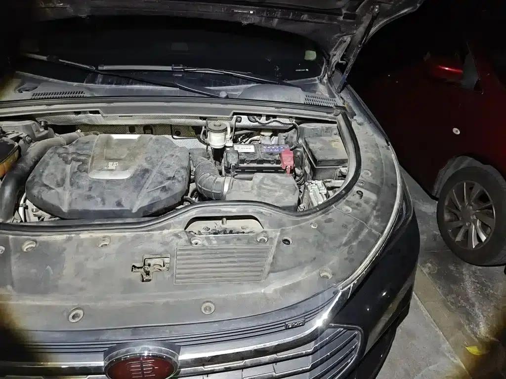 Tang 2018 2.0T Automatic Intelligent Connected Premium 7-seater National V Emission Standard — миниатюра 23