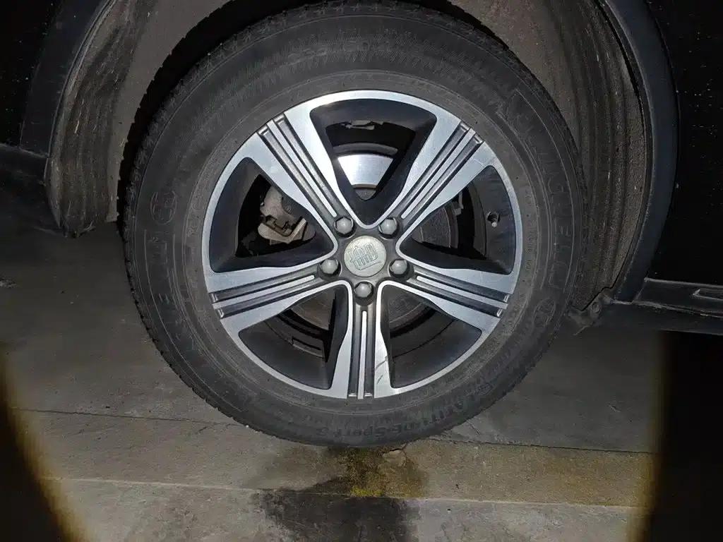 Tang 2018 2.0T Automatic Intelligent Connected Premium 7-seater National V Emission Standard — миниатюра 26
