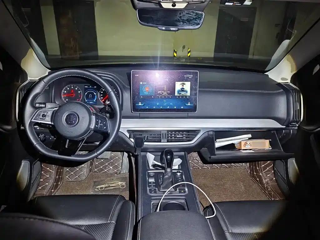 Tang 2018 2.0T Automatic Intelligent Connected Premium 7-seater National V Emission Standard — миниатюра 5