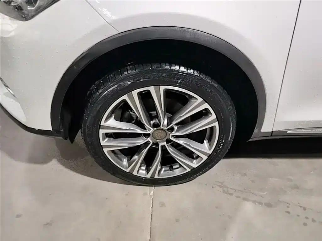 Tang 2018 2.0T Automatic Intelligent Connected Premium 7-seater National V Emission Standard — миниатюра 22