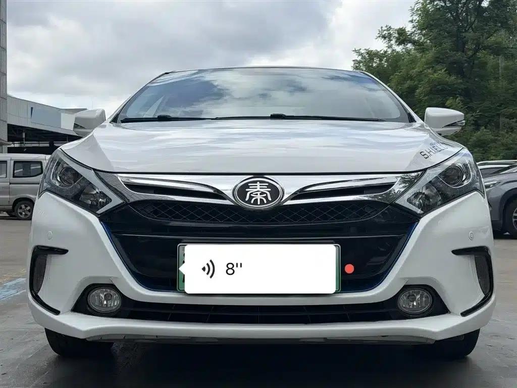 Qin New Energy 2015 1.5T Dual Crown Flagship Plus Edition — миниатюра 2