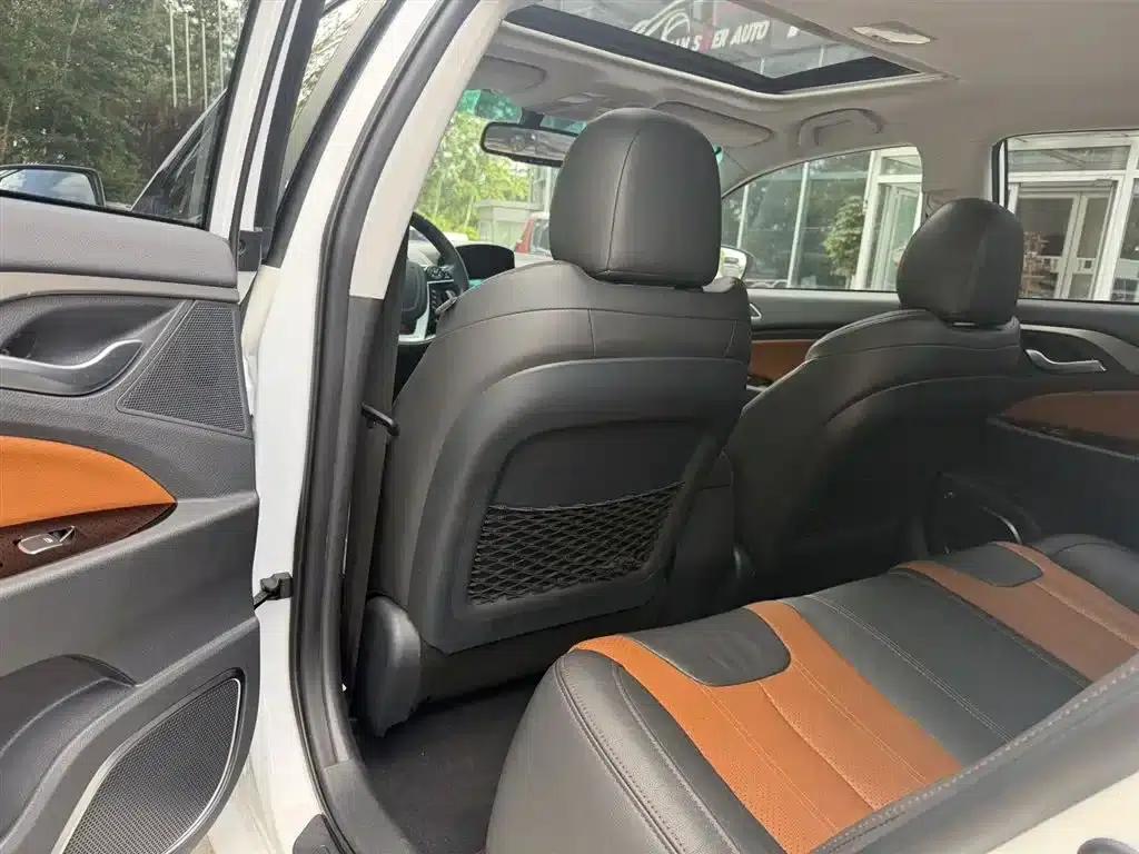 Qin New Energy 2015 1.5T Dual Crown Flagship Plus Edition — миниатюра 6
