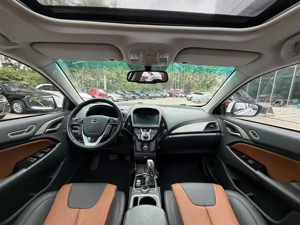 Qin New Energy 2015 1.5T Dual Crown Flagship Plus Edition — миниатюра 7