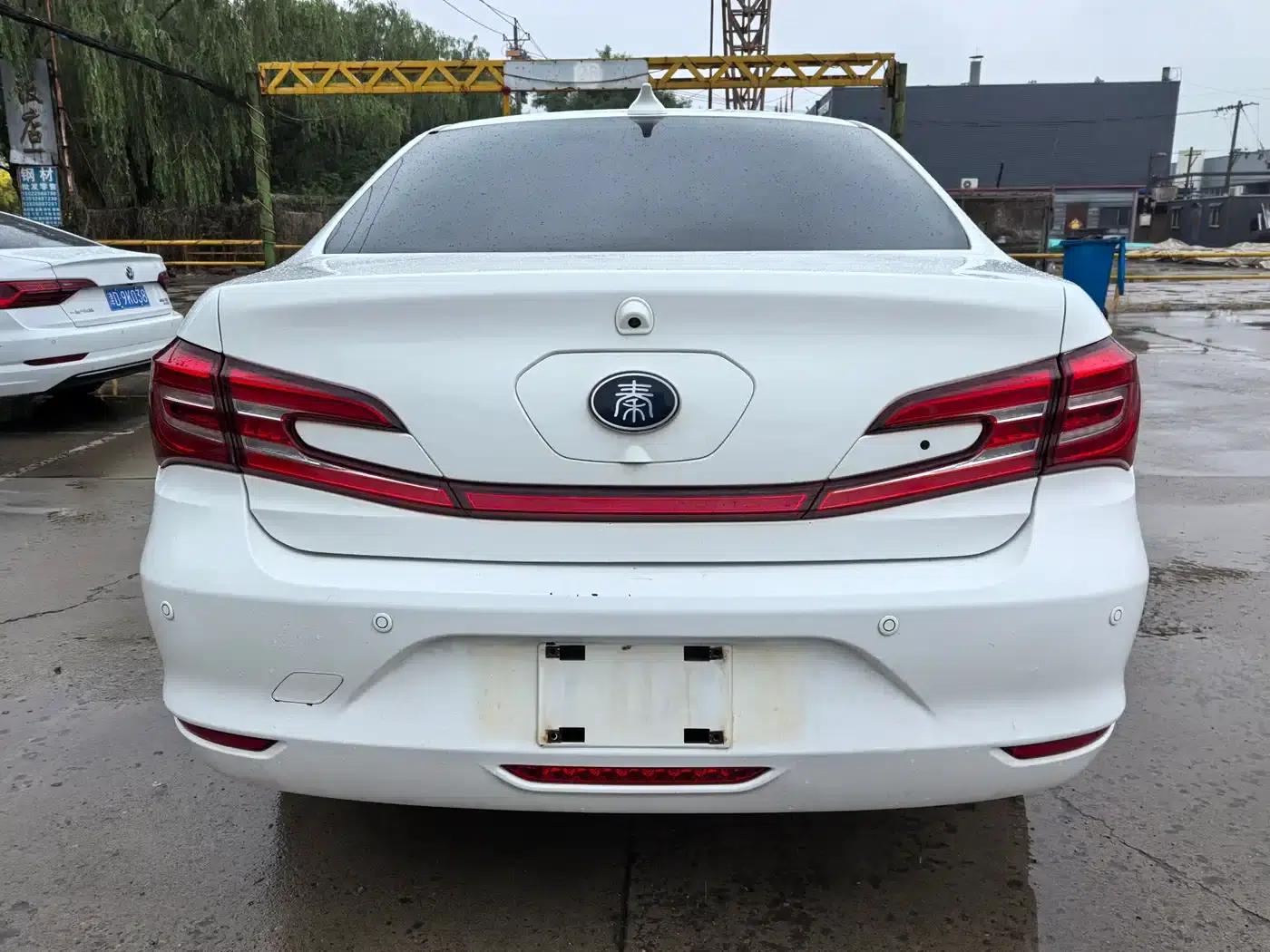 Qin New Energy 2017 1.5T Premium Edition — миниатюра 6