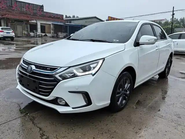 Qin New Energy 2017 1.5T Premium Edition