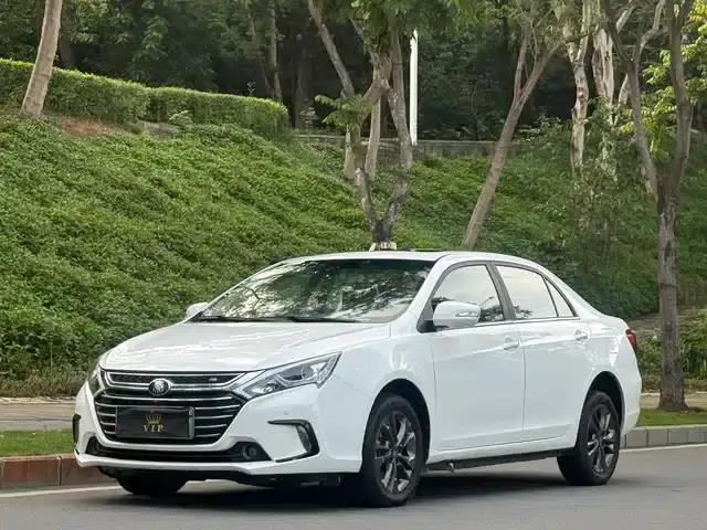 Qin New Energy 2017 1.5T Premium Edition