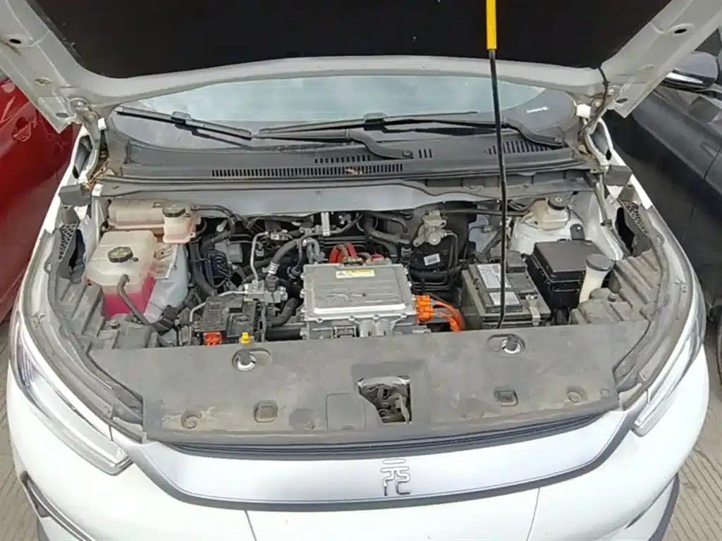 Yuan Pro 2021 401KM Premium — миниатюра 20