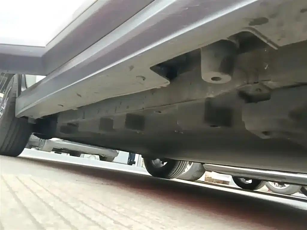 Yuan Pro 2021 401KM Premium — миниатюра 21