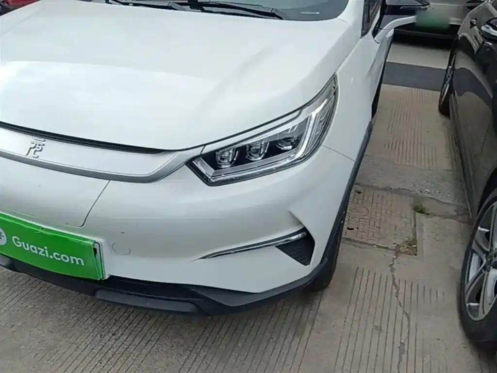 Yuan Pro 2021 401KM Premium — миниатюра 24