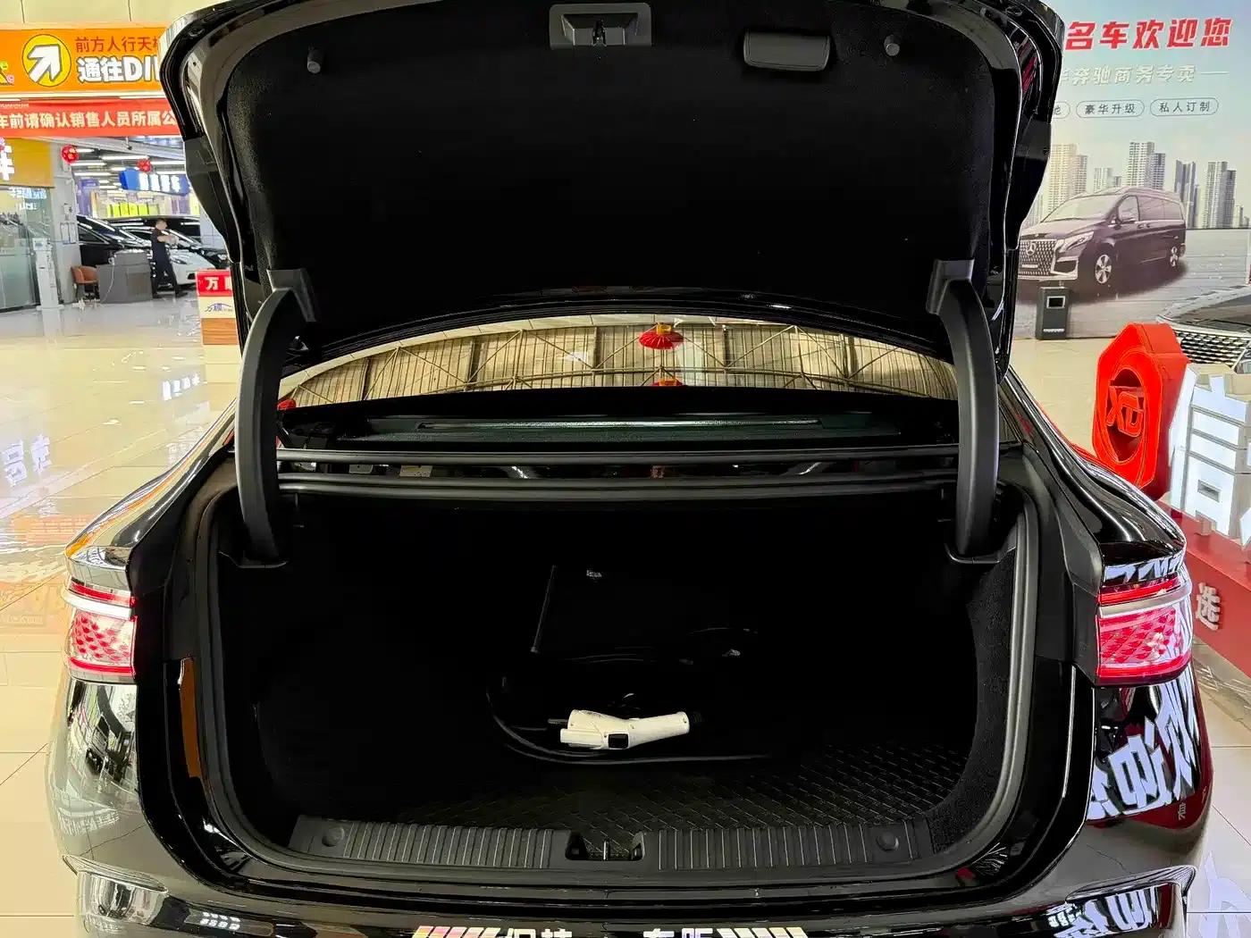 Seal 07 DM-i 2025 Model DM-i 1.5L 125km Elite — миниатюра 10