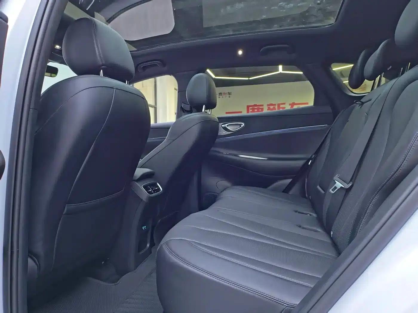 Hiace 06 2025 DM-i 205 Navigator Plus Edition — миниатюра 5