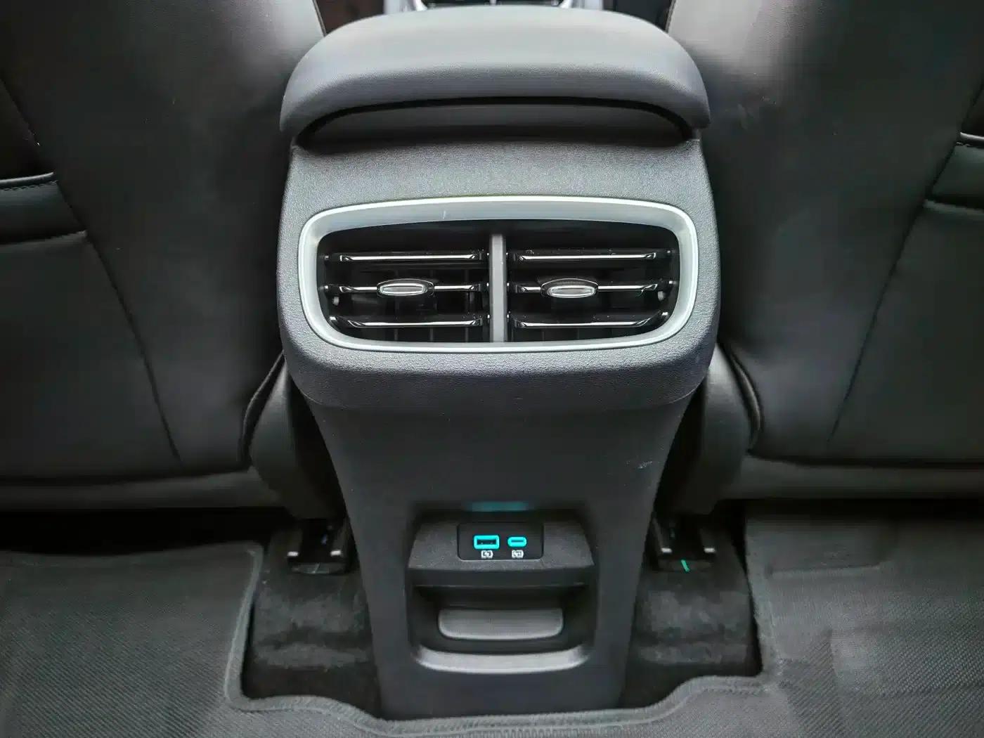 Hiace 06 2025 DM-i 205 Navigator Plus Edition — миниатюра 9