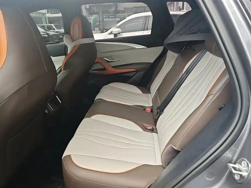 Song Pro New Energy 2022 DM-i 110km Flagship Edition — миниатюра 17
