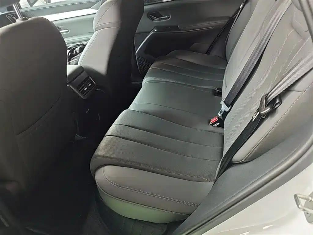 Song Pro New Energy 2025 Model, Second Generation Intelligent Driving Edition DM-i 75KM Leading Edition — миниатюра 17