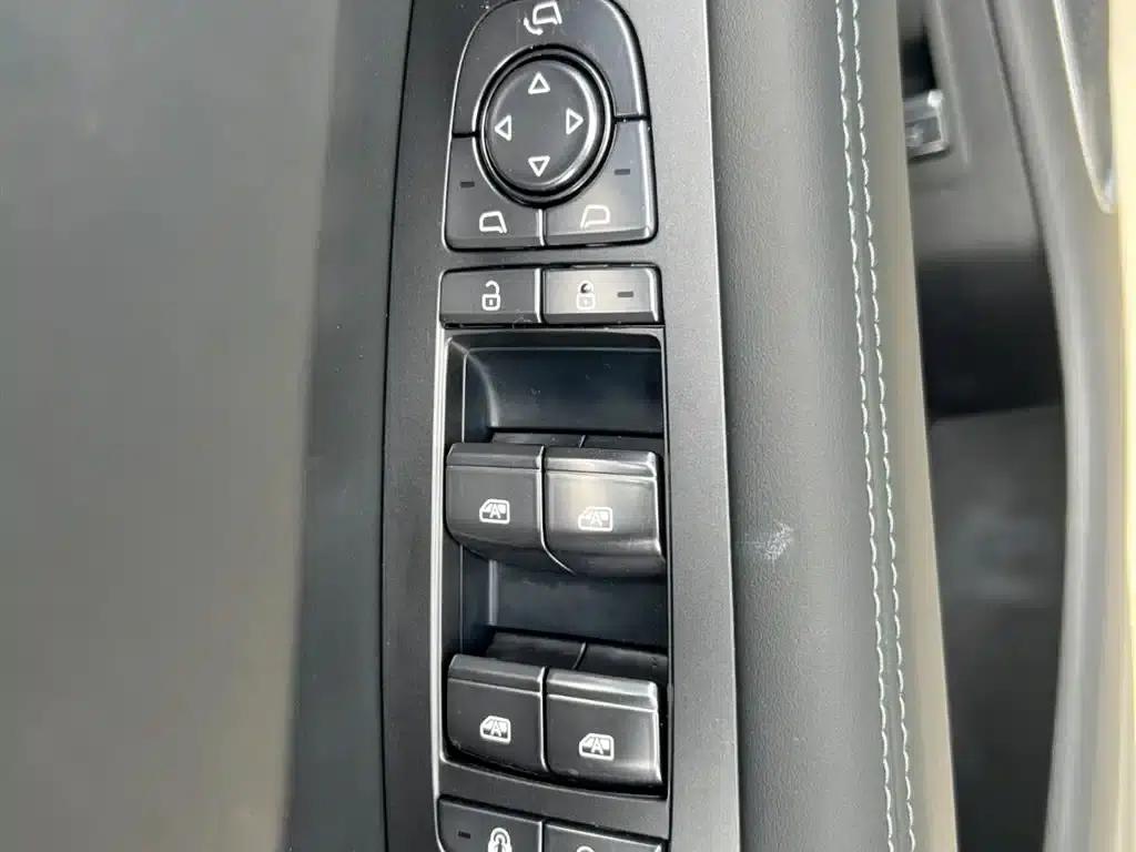 Hiace 07 EV 2024 550 Standard Edition — миниатюра 10