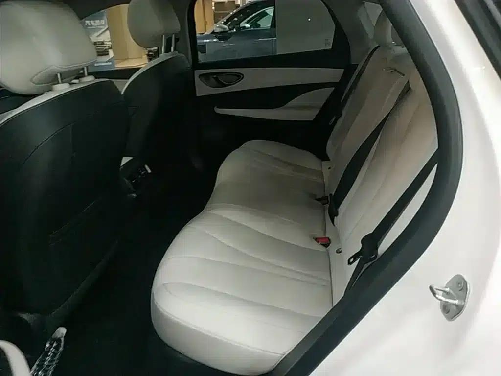 Seal 05 DM-i 2025 DM-i Intelligent Driving Edition 120KM Flagship Model — миниатюра 17