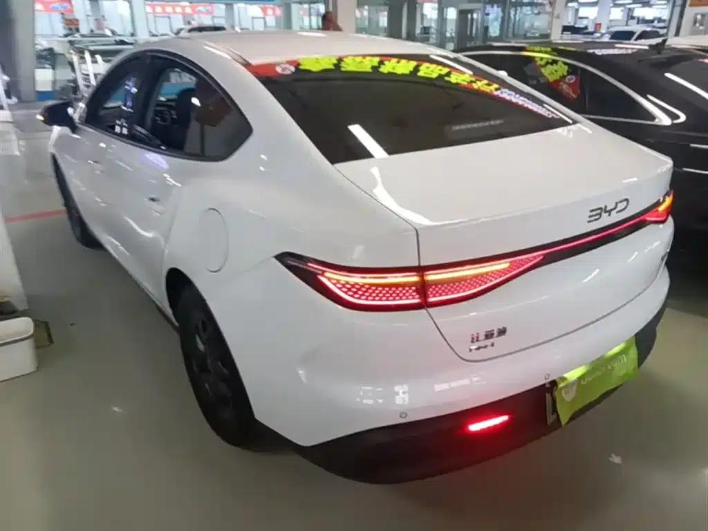 Seal 05 DM-i 2025 DM-i Intelligent Driving Edition 55KM Luxury Model — миниатюра 5