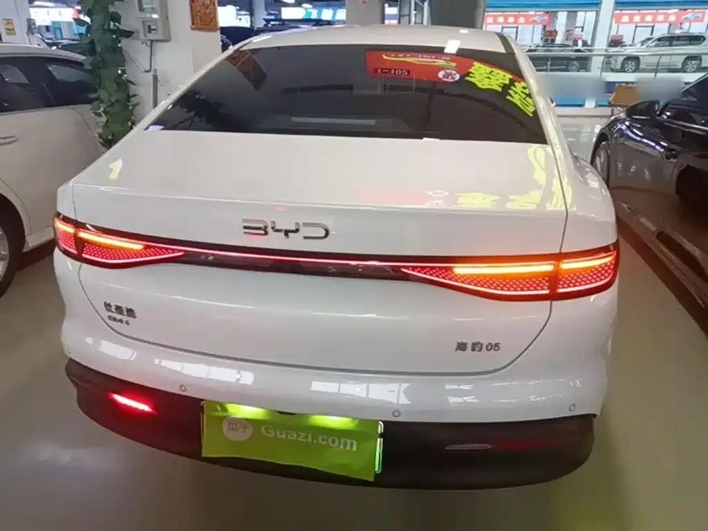 Seal 05 DM-i 2025 DM-i Intelligent Driving Edition 55KM Luxury Model — миниатюра 6