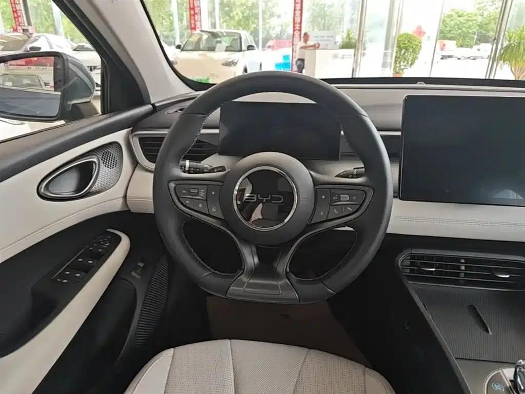 Seal 05 DM-i 2025 DM-i Intelligent Driving Edition 120KM Flagship Model — миниатюра 11