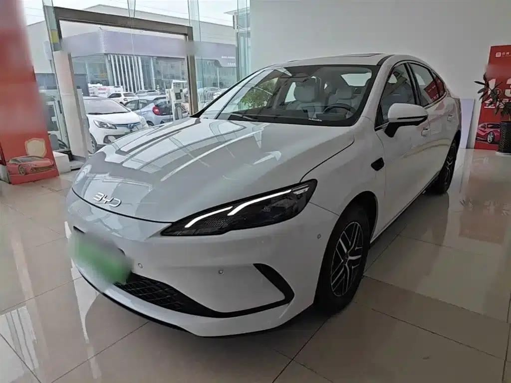 Seal 05 DM-i 2025 DM-i Intelligent Driving Edition 120KM Flagship Model — миниатюра 2