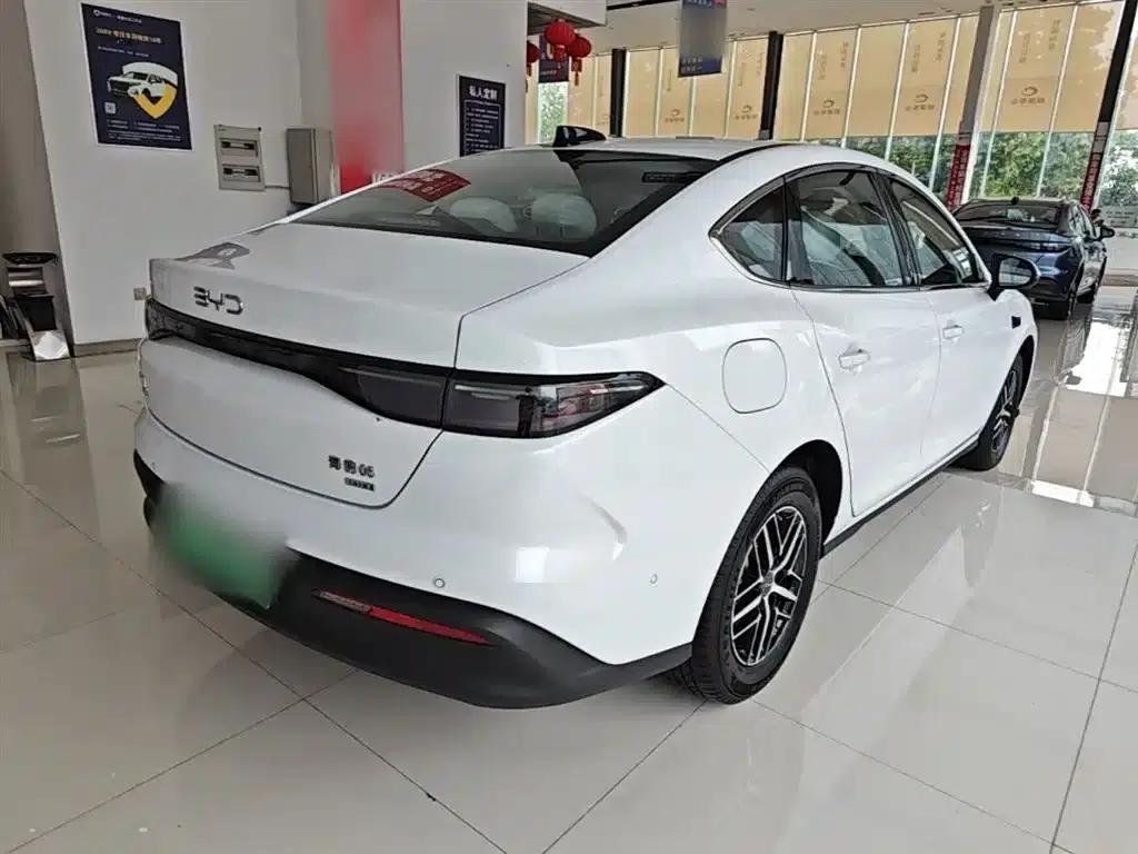 Seal 05 DM-i 2025 DM-i Intelligent Driving Edition 120KM Flagship Model — миниатюра 7