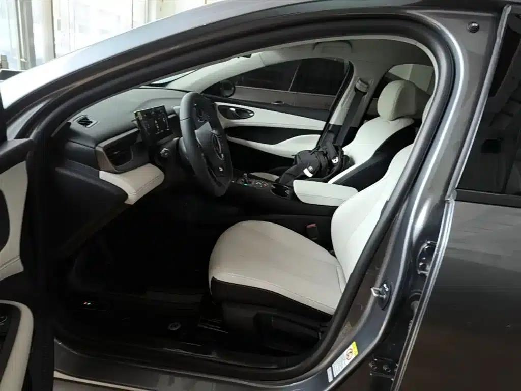Seal 05 DM-i 2025 DM-i Intelligent Driving Edition 55KM Luxury Model — миниатюра 15