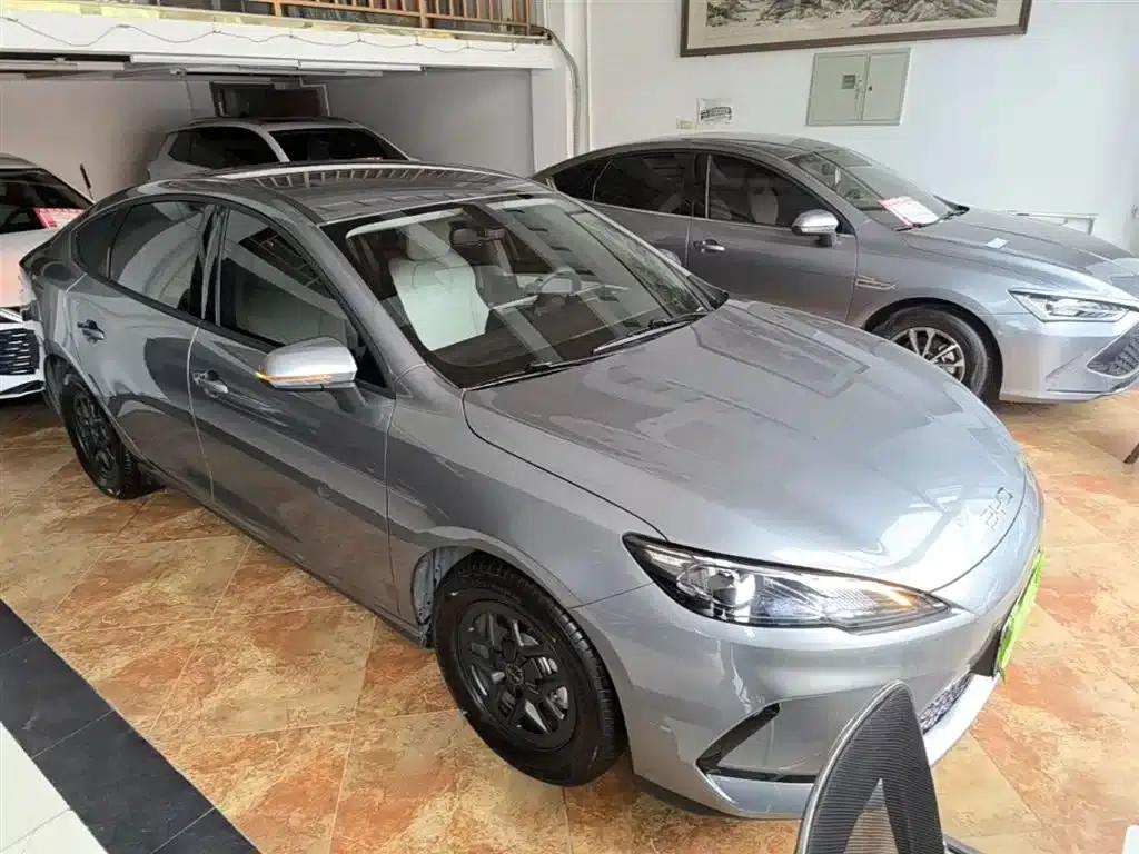 Seal 05 DM-i 2025 DM-i Intelligent Driving Edition 55KM Luxury Model — миниатюра 4