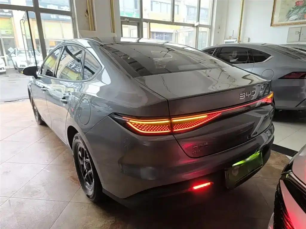 Seal 05 DM-i 2025 DM-i Intelligent Driving Edition 55KM Luxury Model — миниатюра 5