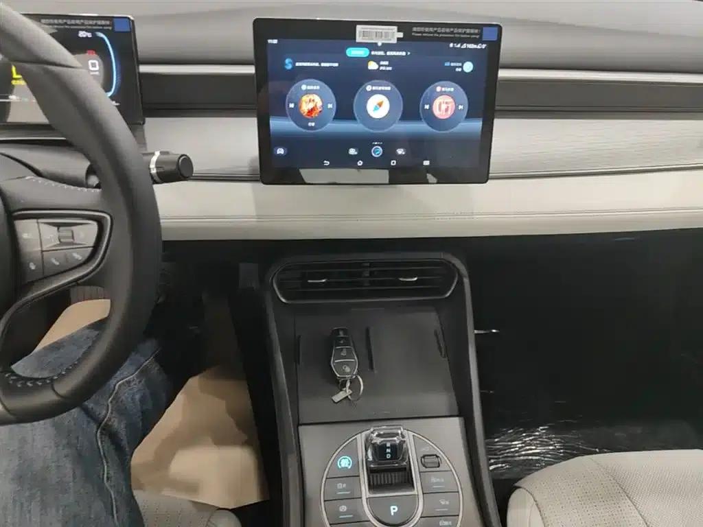 Seal 05 DM-i 2025 DM-i Intelligent Driving Edition 55KM Luxury Model — миниатюра 13