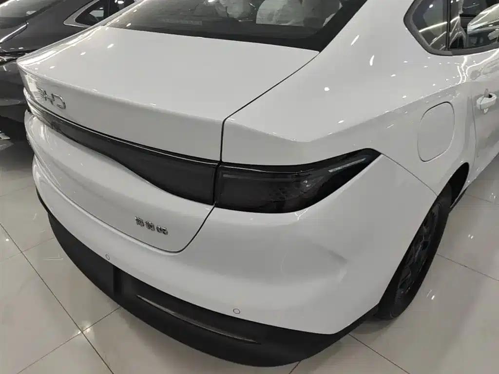 Seal 05 DM-i 2025 DM-i Intelligent Driving Edition 55KM Luxury Model — миниатюра 8