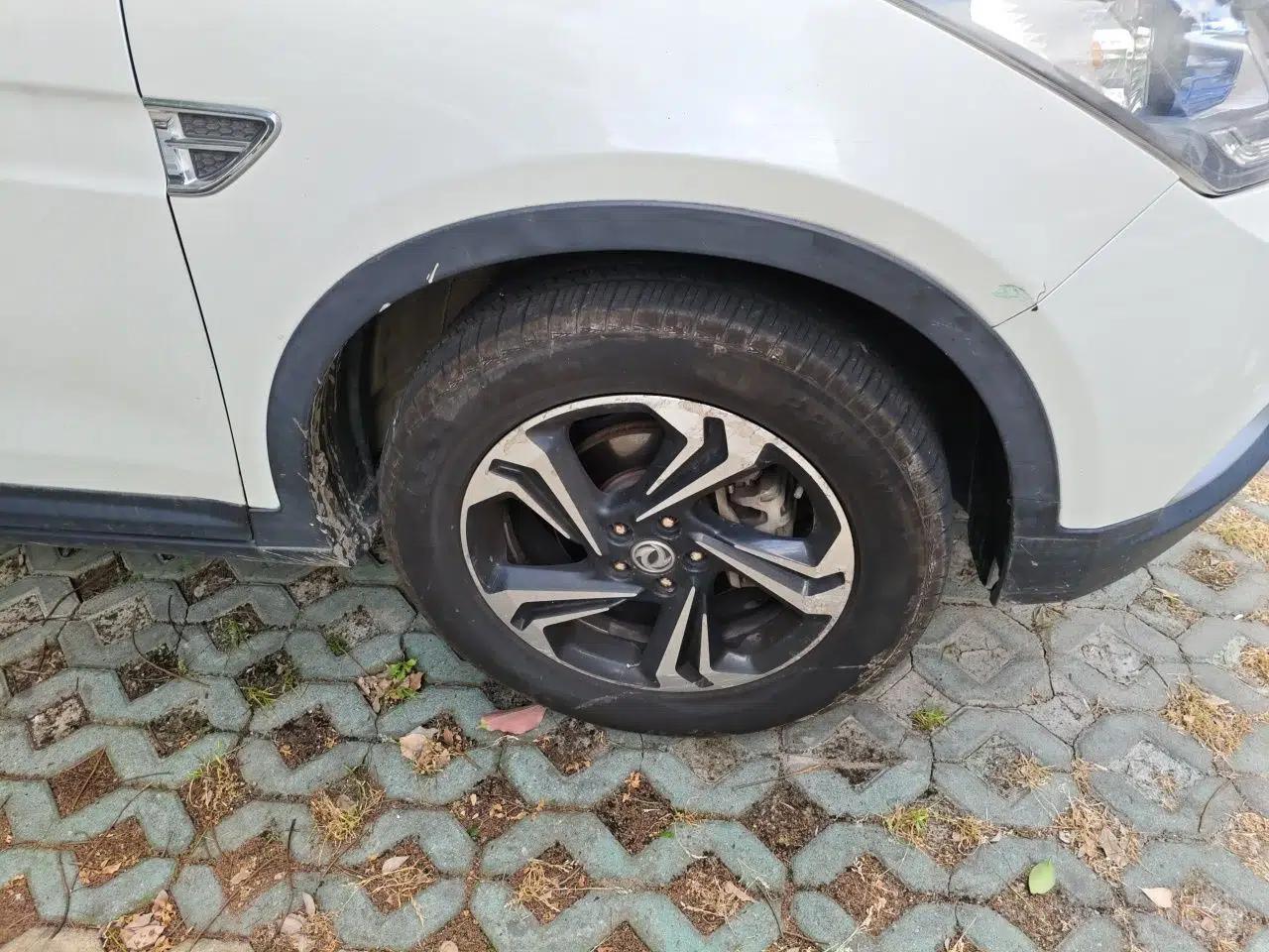 Dongfeng Aeolus AX7 2016 2.0L Automatic Zhiyi Trim — миниатюра 8