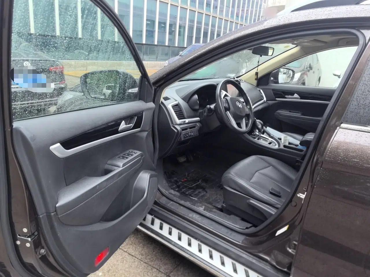 Dongfeng Aeolus AX7 2015 2.0L Automatic Zhiyi Trim — миниатюра 17