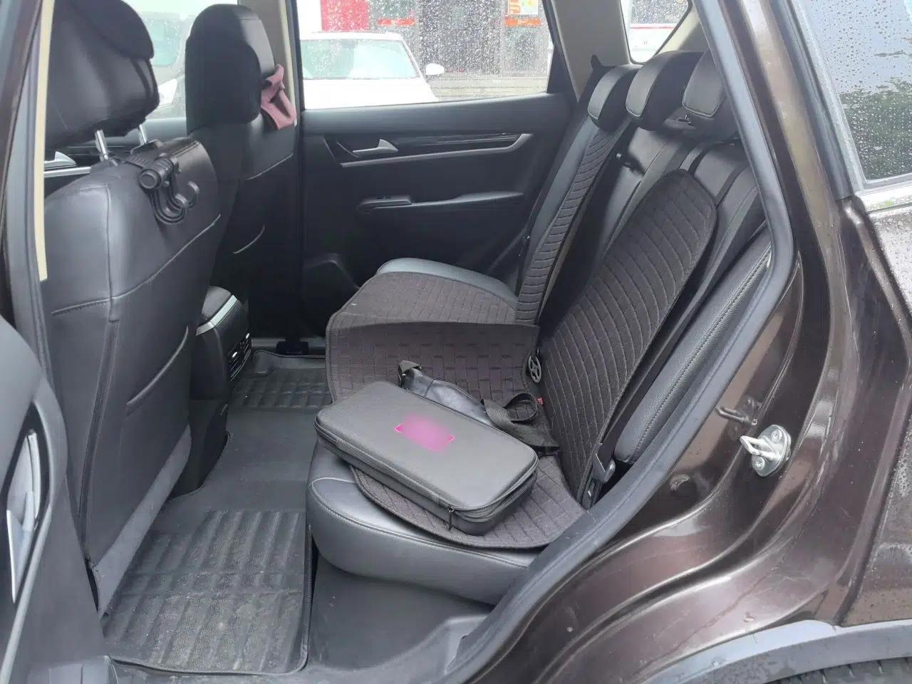 Dongfeng Aeolus AX7 2015 2.0L Automatic Zhiyi Trim — миниатюра 18