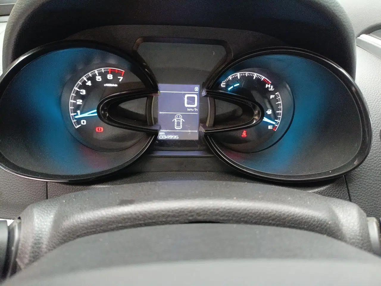 Dongfeng Aeolus AX7 2015 2.0L Manual Zhiyi Trim — миниатюра 13
